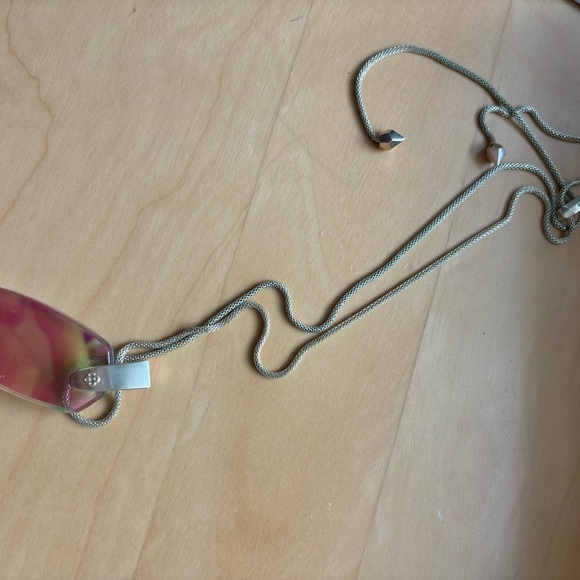 Kendra Scott Inez pendant necklace - Picture 4 of 7